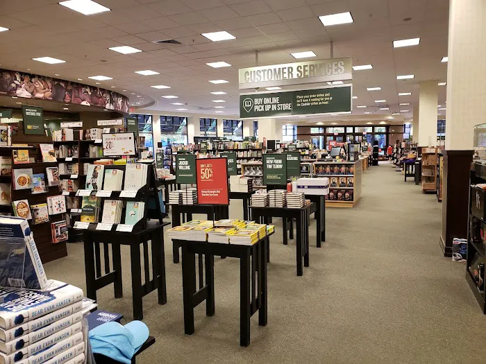 Barnes & Noble 4