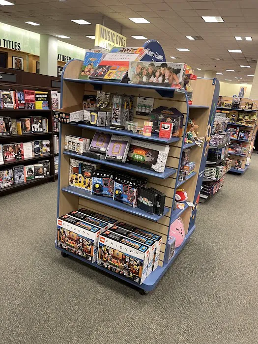 Barnes & Noble 9