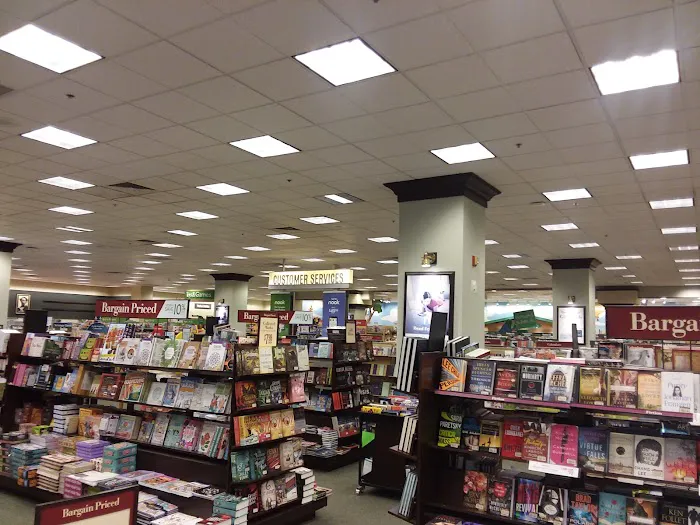 Barnes & Noble 1