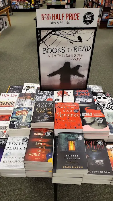 Barnes & Noble 5