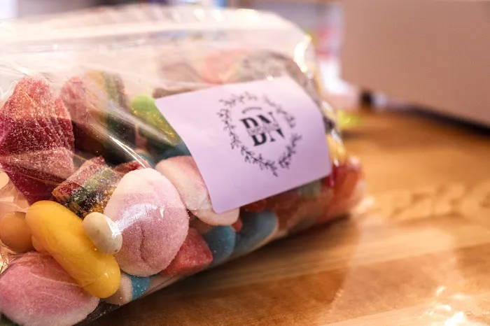 BouNom Emporium 6