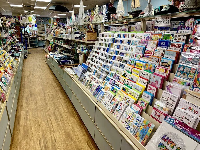 Lynne's Cards & Gifts 3