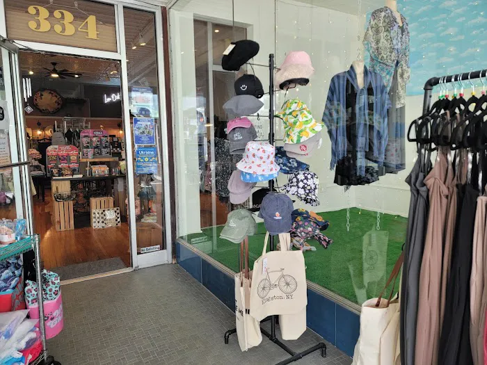 Live Out Loud Shop Ltd. 8