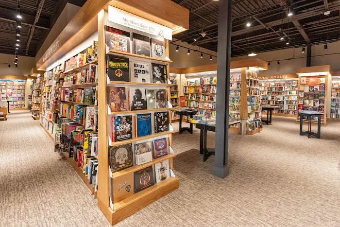 Barnes & Noble 4