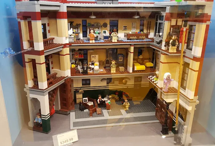 The LEGO® Store King of Prussia Mall 2
