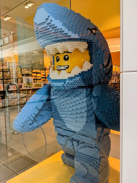 The LEGO® Store King of Prussia Mall 3