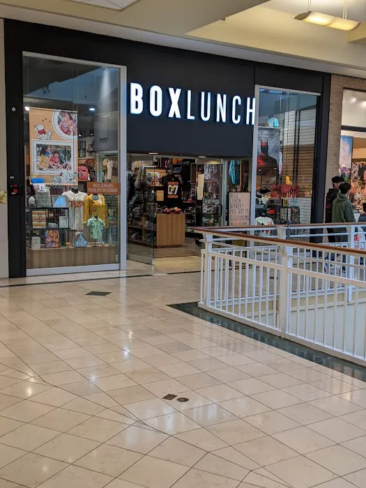 BoxLunch 1