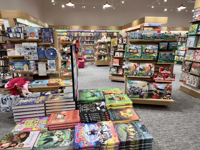Barnes & Noble 5