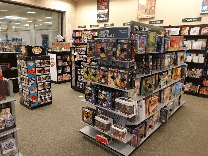 Barnes & Noble 9
