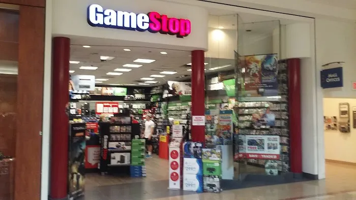 GameStop 0
