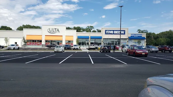 Five Below 7