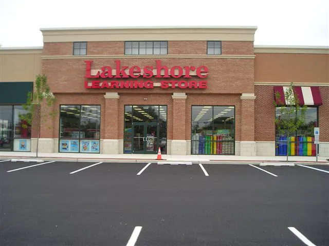Lakeshore Learning Store 0