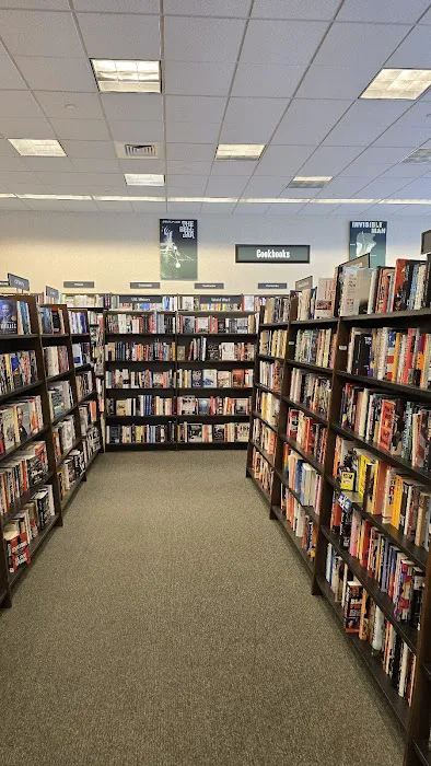 Barnes & Noble 4