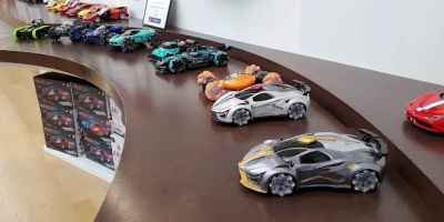 Amazing Toys