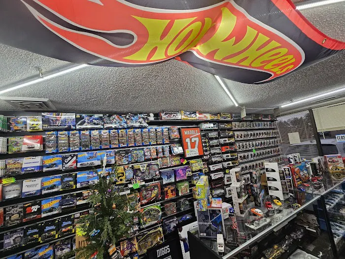 UNTAMED TOYZ & COLLECTIBLES LLC 9