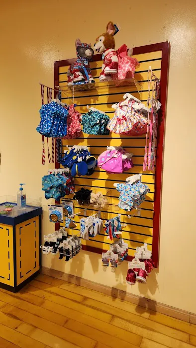 Build-A-Bear Workshop 4