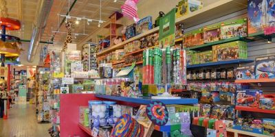 Tom's Toys
