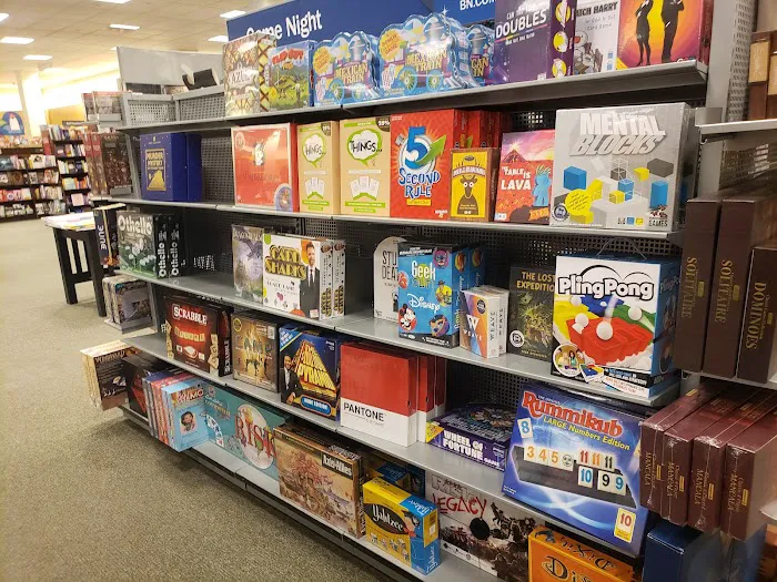 Barnes & Noble 7