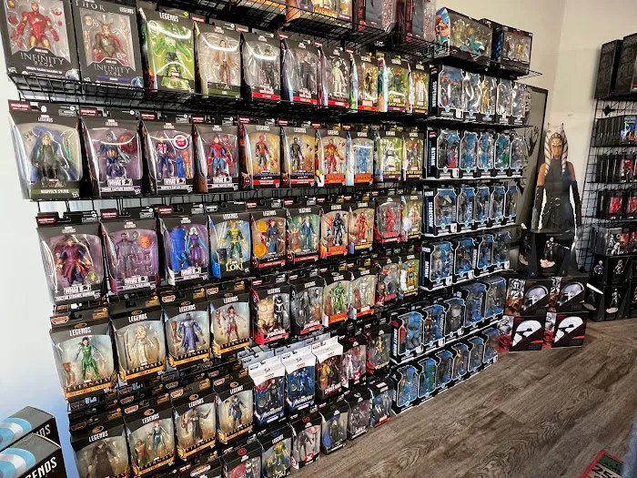RedFive Toys and Collectibles 5