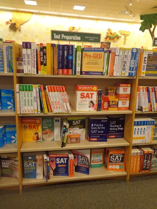 Barnes & Noble 2