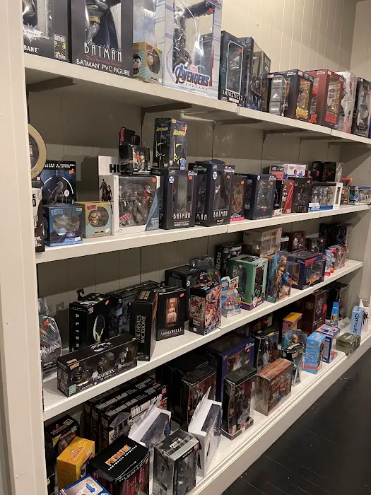 Collectibles and cards 6