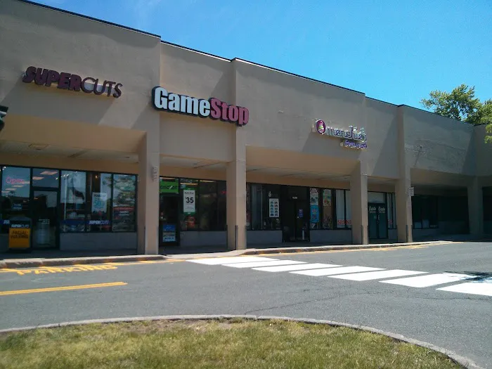 GameStop 1