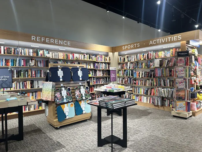 Barnes & Noble 5