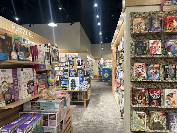 Barnes & Noble 2