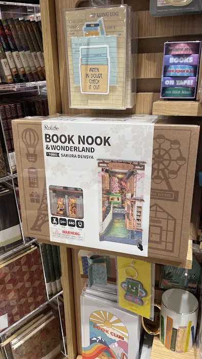 Barnes & Noble 3