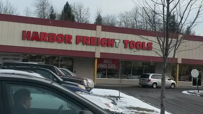 Harbor Freight 8