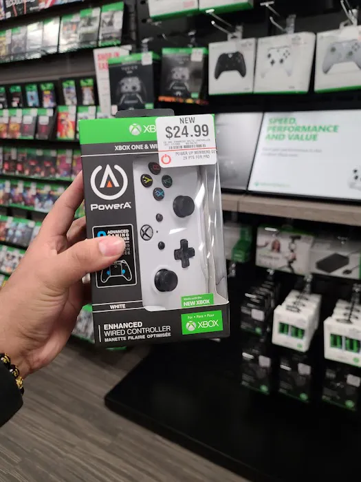 GameStop 7
