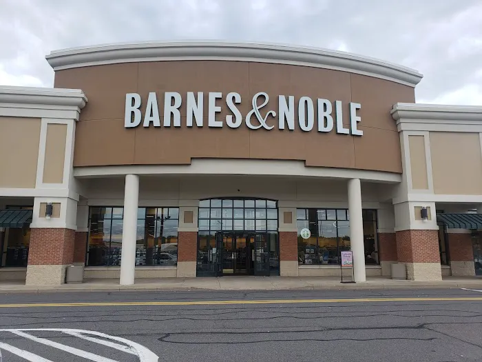 Barnes & Noble 4