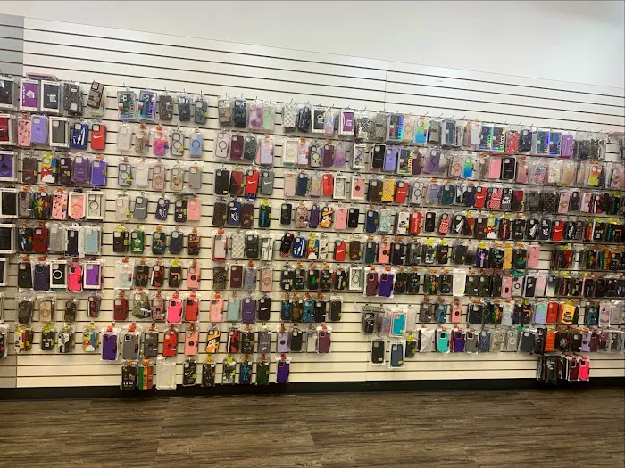 Custom House- Berkshire Mall 3