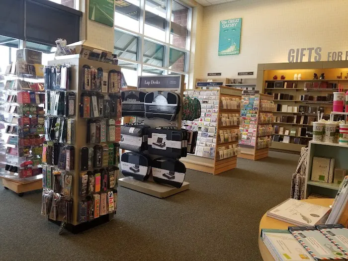 Barnes & Noble 0