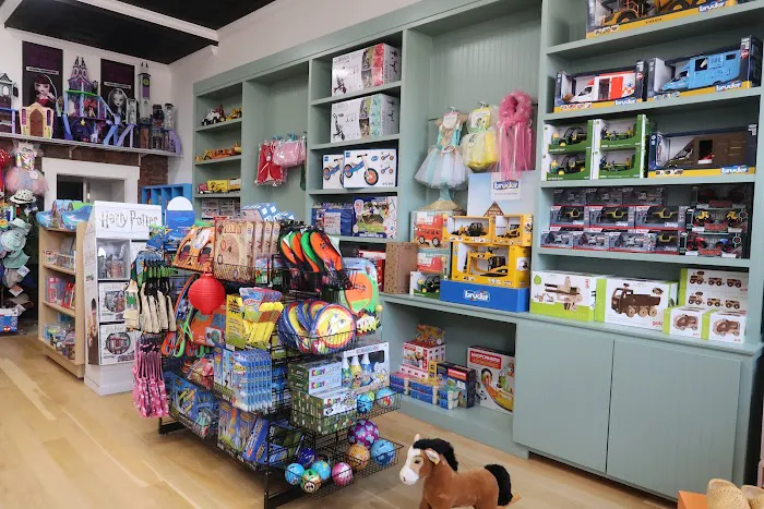 Toy Utopia 6