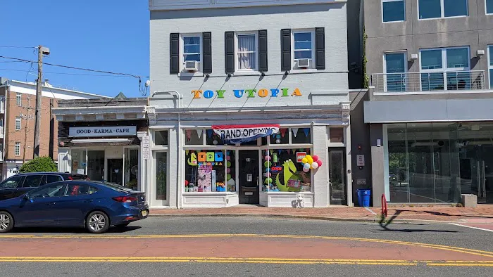 Toy Utopia 2