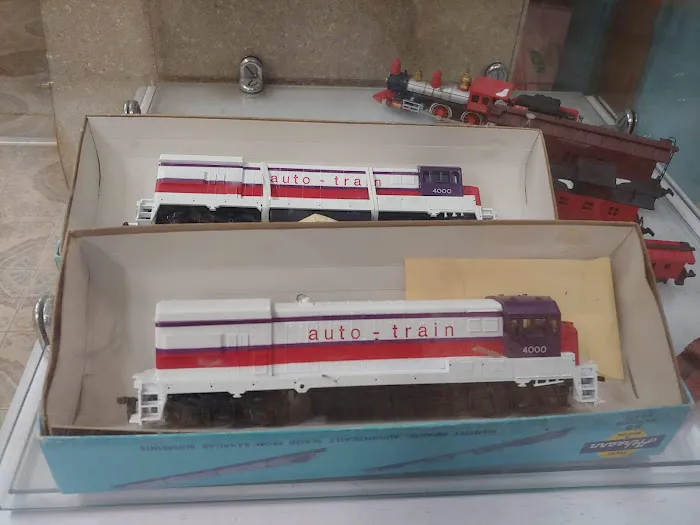 Sattler's H O Trains & Hobbies 8