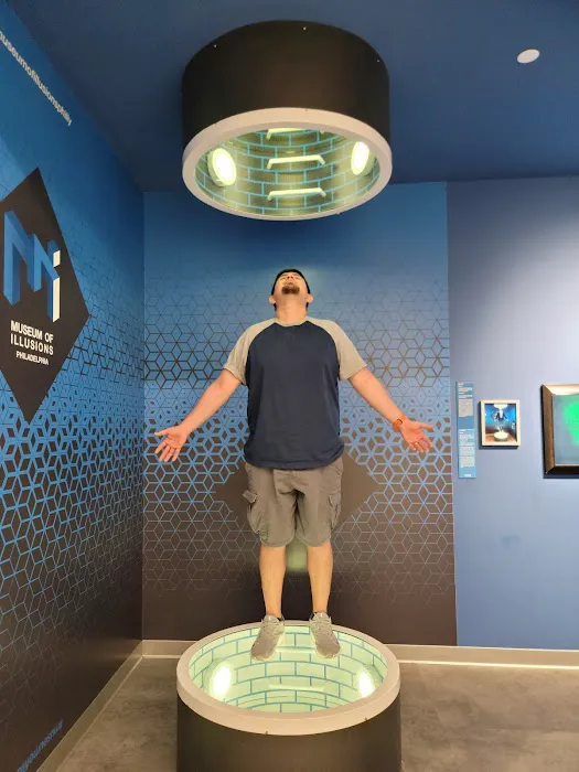 Museum of Illusions Philadelphia 6