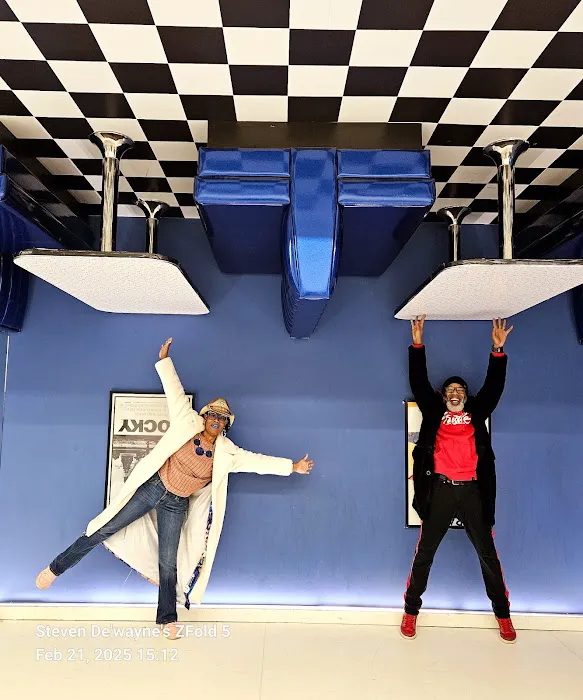 Museum of Illusions Philadelphia 3