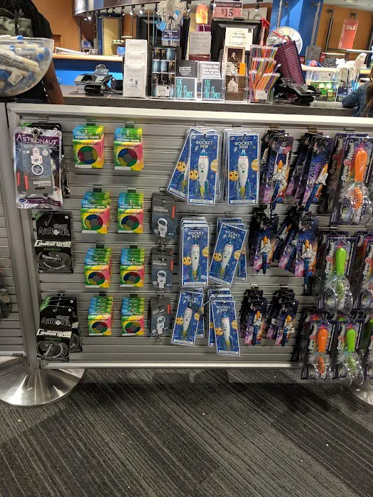 Sci-Store at The Franklin Institute 9