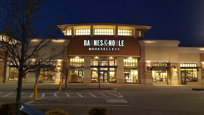Barnes & Noble 1