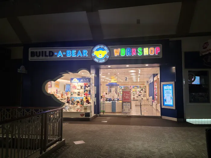 Build-A-Bear Workshop 2