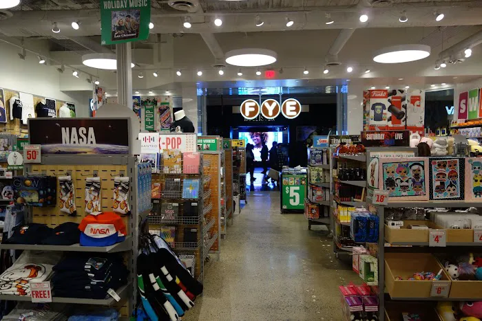 FYE 8
