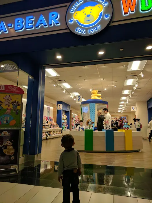 Build-A-Bear Workshop 2