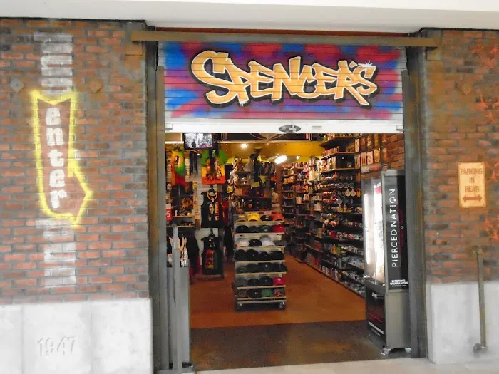 Spencer's 0