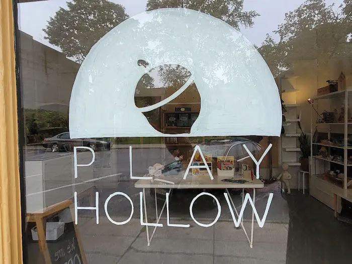 Play Hollow 5