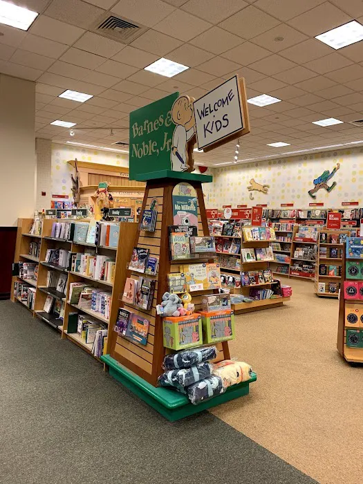 Barnes & Noble 9