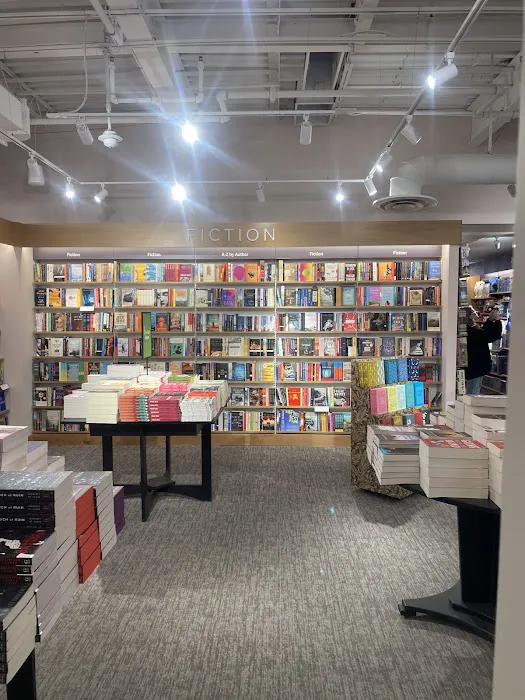 Barnes & Noble 1