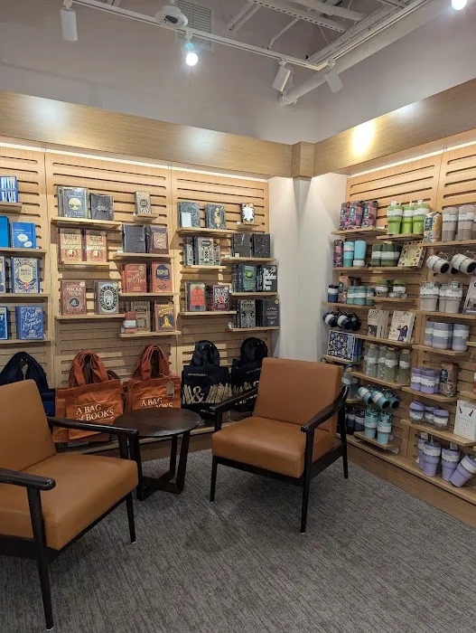 Barnes & Noble 2