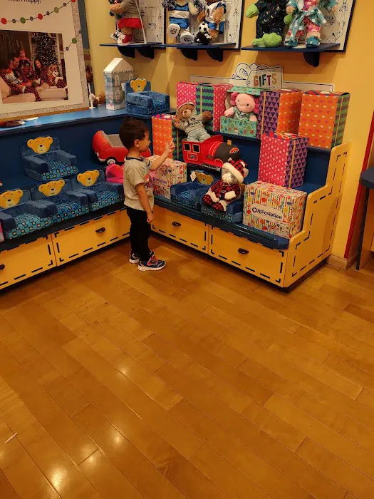 Build-A-Bear Workshop 2